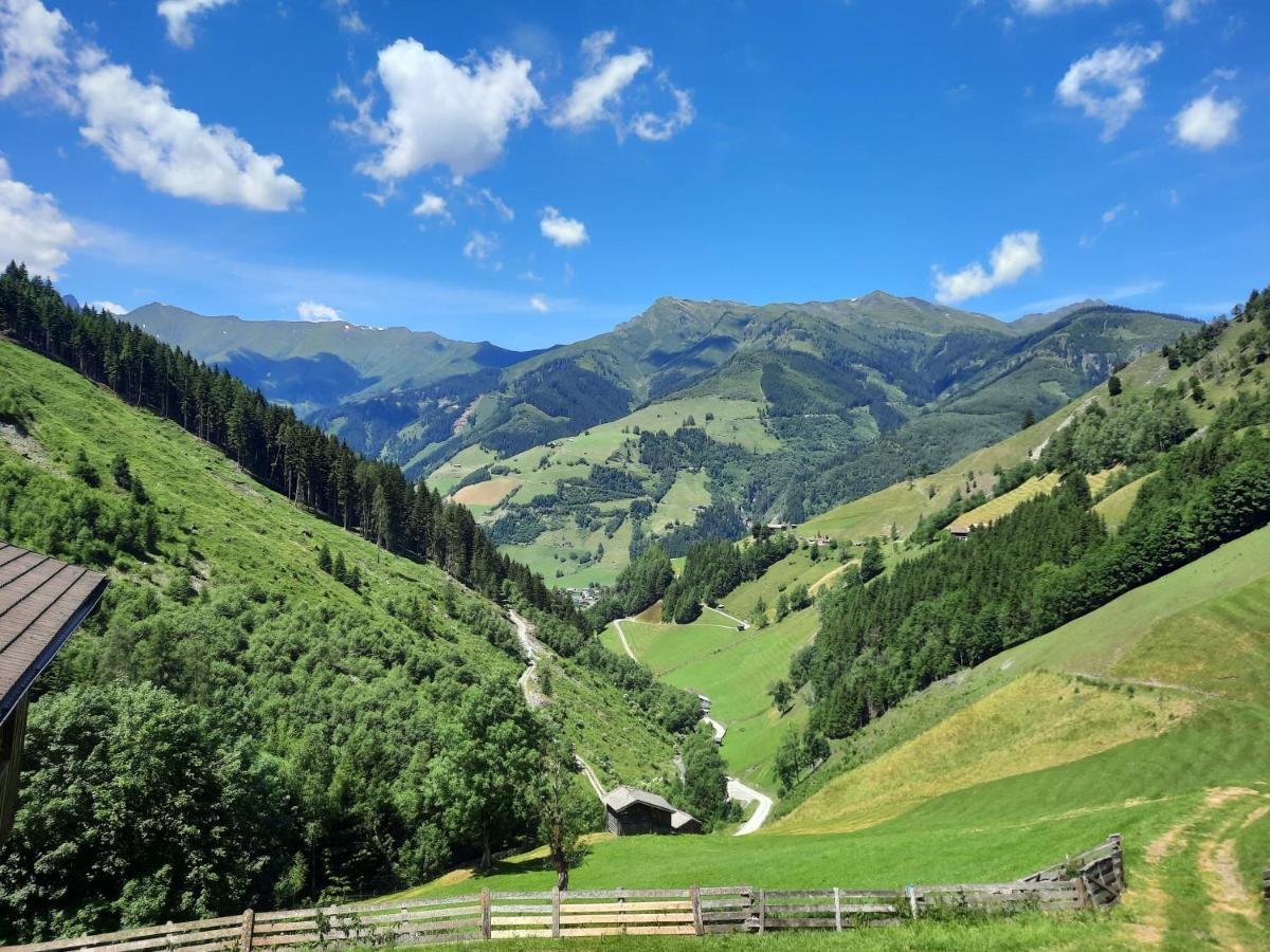 Hauserbauer - AusZEIT in Rauris Exterior foto
